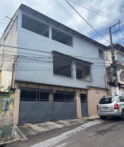 Sobrado, 6 quartos, 270 m² - Foto 2