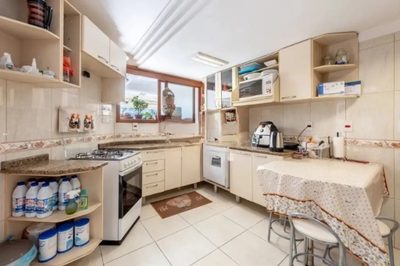 Casa, 5 quartos, 327 m² - Foto 2