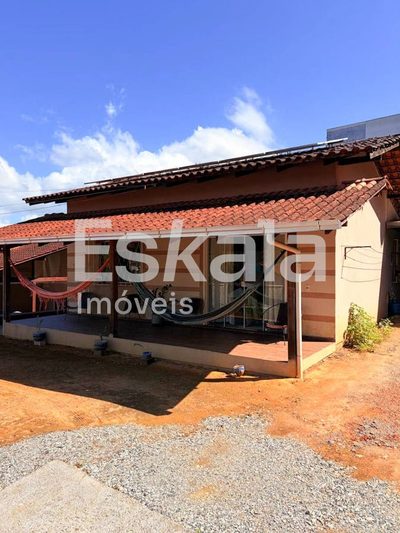 Casa, 4 quartos, 180 m² - Foto 2