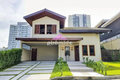 Casa, 3 quartos, 282 m² - Foto 1