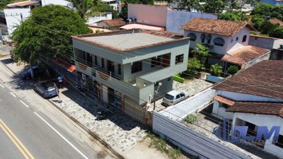 Casa, 5 quartos, 160 m² - Foto 1