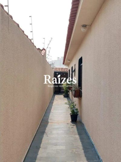 Casa, 3 quartos, 270 m² - Foto 1