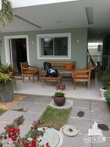 Casa, 3 quartos, 240 m² - Foto 1