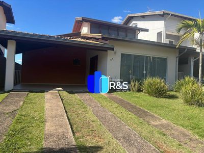 Casa, 3 quartos, 222 m² - Foto 1