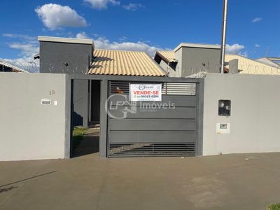 Casa, 2 quartos, 125 m² - Foto 1