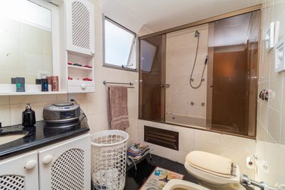 Apartamento, 3 quartos, 156 m² - Foto 2