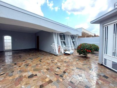 Casa, 2 quartos, 148 m² - Foto 1