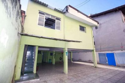 Casa, 3 quartos, 240 m² - Foto 1