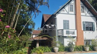 Casa, 7 quartos, 450 m² - Foto 1