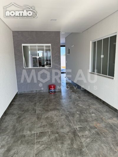 Casa, 3 quartos, 196 m² - Foto 3