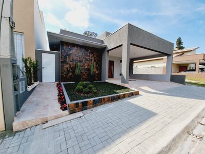 Casa, 3 quartos, 175 m² - Foto 1