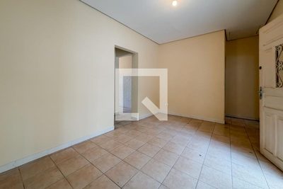 Casa, 4 quartos, 240 m² - Foto 2