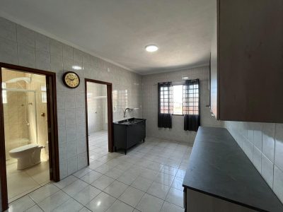 Casa, 2 quartos, 196 m² - Foto 1