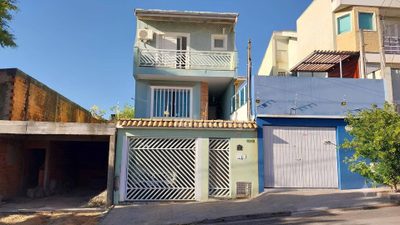 Casa, 3 quartos, 155 m² - Foto 1