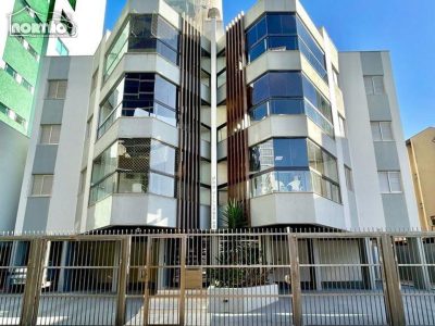 Casa, 4 quartos, 158 m² - Foto 1