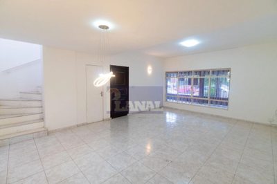 Sobrado, 3 quartos, 202 m² - Foto 1