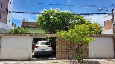 Casa, 7 quartos, 360 m² - Foto 1