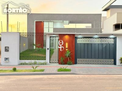 Casa, 2 quartos, 177 m² - Foto 1