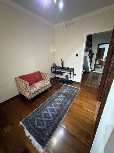 Sobrado, 3 quartos, 248 m² - Foto 2