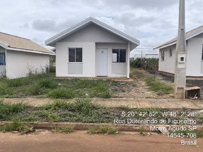 Casa, 2 quartos, 200 m² - Foto 1