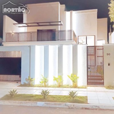 Casa, 3 quartos, 255 m² - Foto 2
