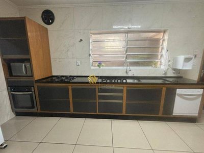Sobrado, 3 quartos, 280 m² - Foto 1