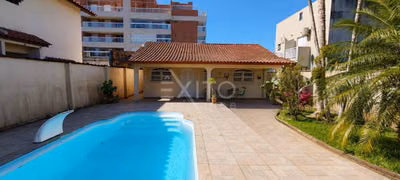Casa, 4 quartos, 140 m² - Foto 1