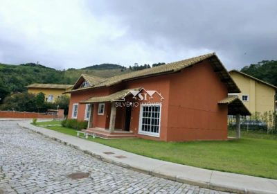 Casa, 4 quartos, 225 m² - Foto 2