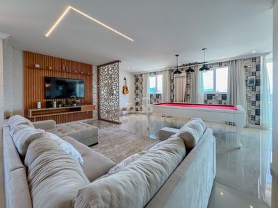 Apartamento, 3 quartos, 206 m² - Foto 1