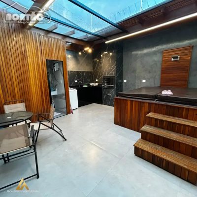 Casa, 3 quartos, 143 m² - Foto 1