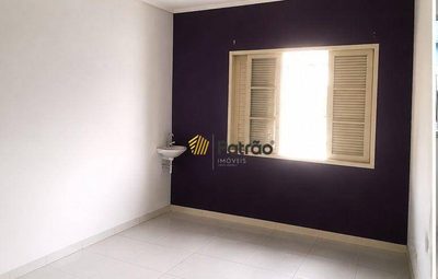 Casa, 3 quartos, 208 m² - Foto 3