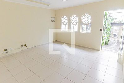 Casa, 4 quartos, 250 m² - Foto 4