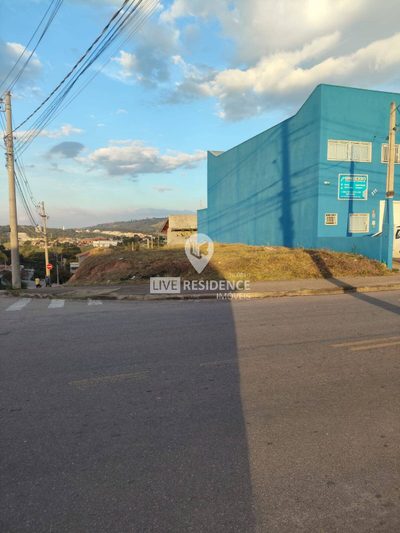 Prédio Inteiro - Foto 1