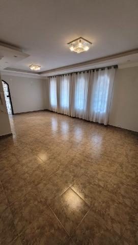 Casa, 5 quartos, 223 m² - Foto 4