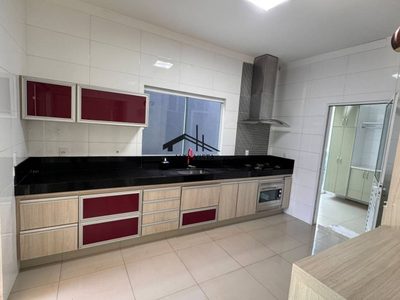 Casa, 3 quartos, 164 m² - Foto 4