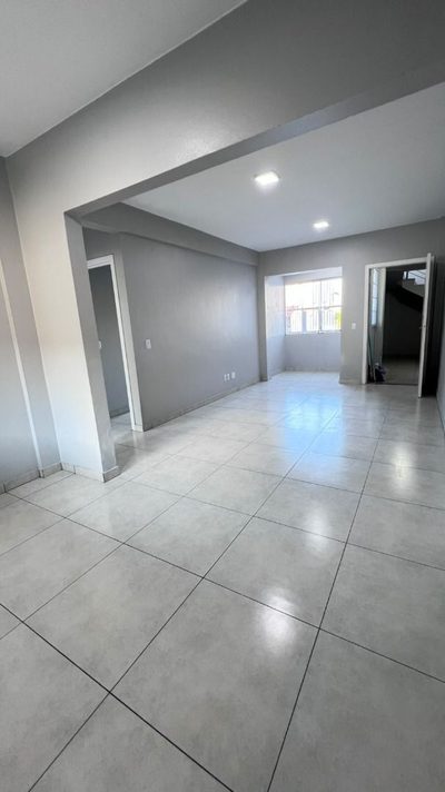 Apartamento, 2 quartos, 72 m² - Foto 2