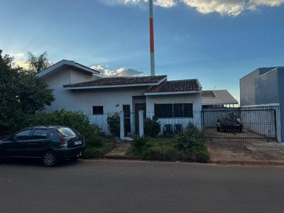 Casa, 3 quartos, 162 m² - Foto 1