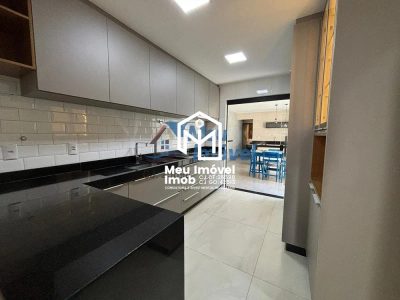 Casa, 3 quartos, 204 m² - Foto 4