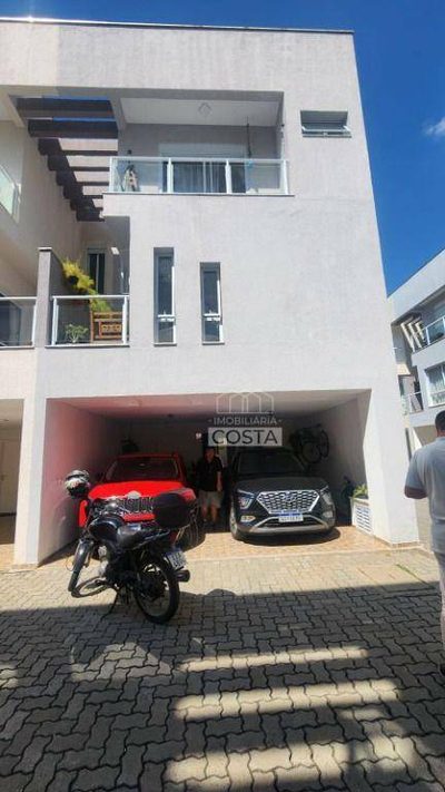 Casa, 2 quartos, 153 m² - Foto 1
