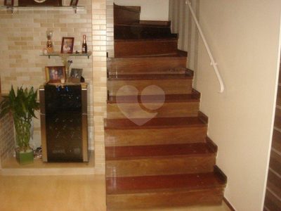 Sobrado, 3 quartos, 230 m² - Foto 2