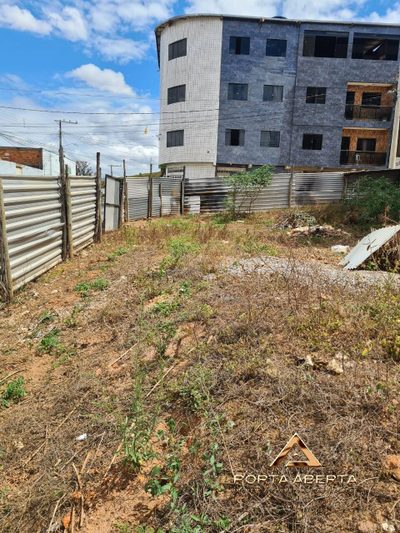 Terreno, 321 m² - Foto 1