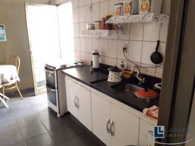 Casa, 3 quartos, 174 m² - Foto 2