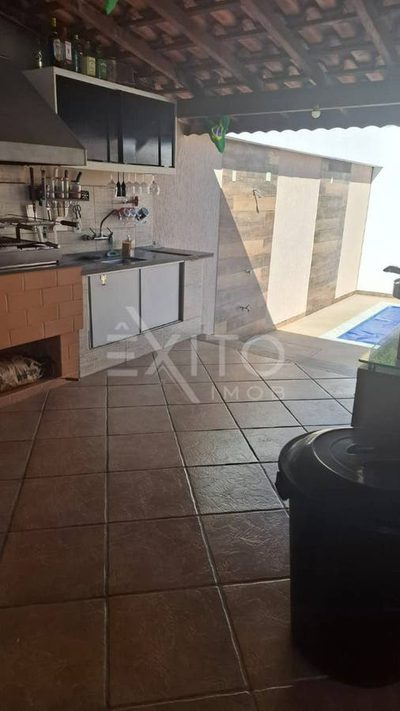 Casa, 3 quartos, 280 m² - Foto 4