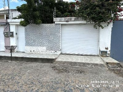 Casa, 3 quartos, 249 m² - Foto 1