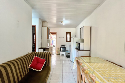Casa, 2 quartos, 47 m² - Foto 2
