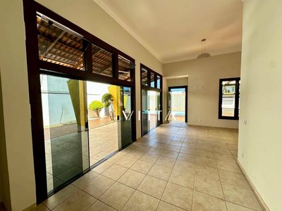Casa, 3 quartos, 228 m² - Foto 5
