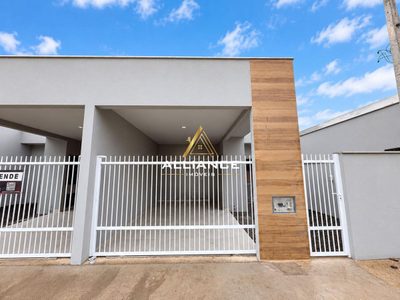 Casa, 2 quartos, 79 m² - Foto 1