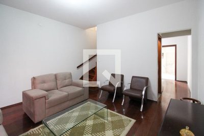 Casa, 2 quartos, 149 m² - Foto 1
