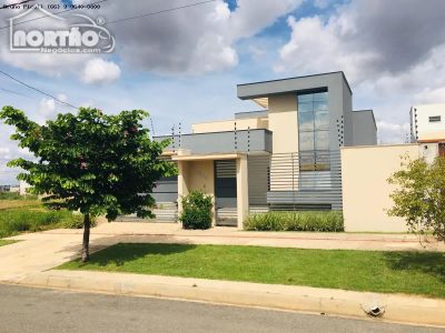 Casa, 3 quartos, 170 m² - Foto 1
