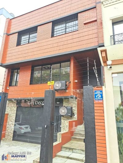 Casa, 3 quartos, 290 m² - Foto 1